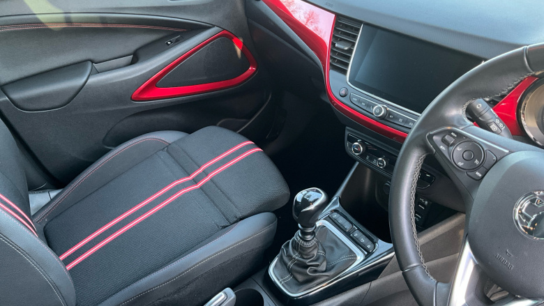 Vauxhall Crossland 1.2 Turbo SRi Nav 5dr Petrol Hatchback